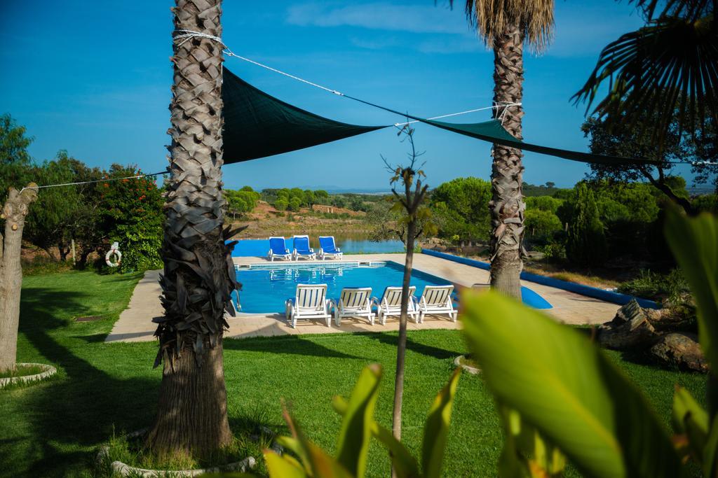 Monte Alerta Turismo Rural Hotel Monsaraz Exterior photo